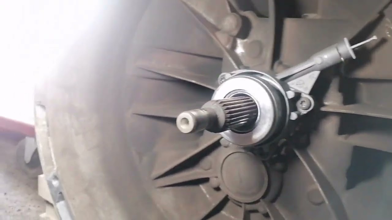 Ford Ranger Transmission Repair, clutch lining, pressure plate, release bearing