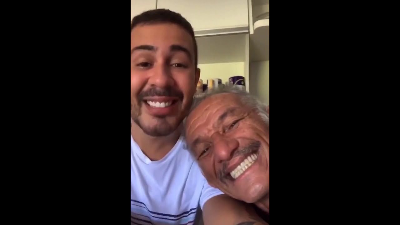 Carlinhos maia apronta com sua mãe