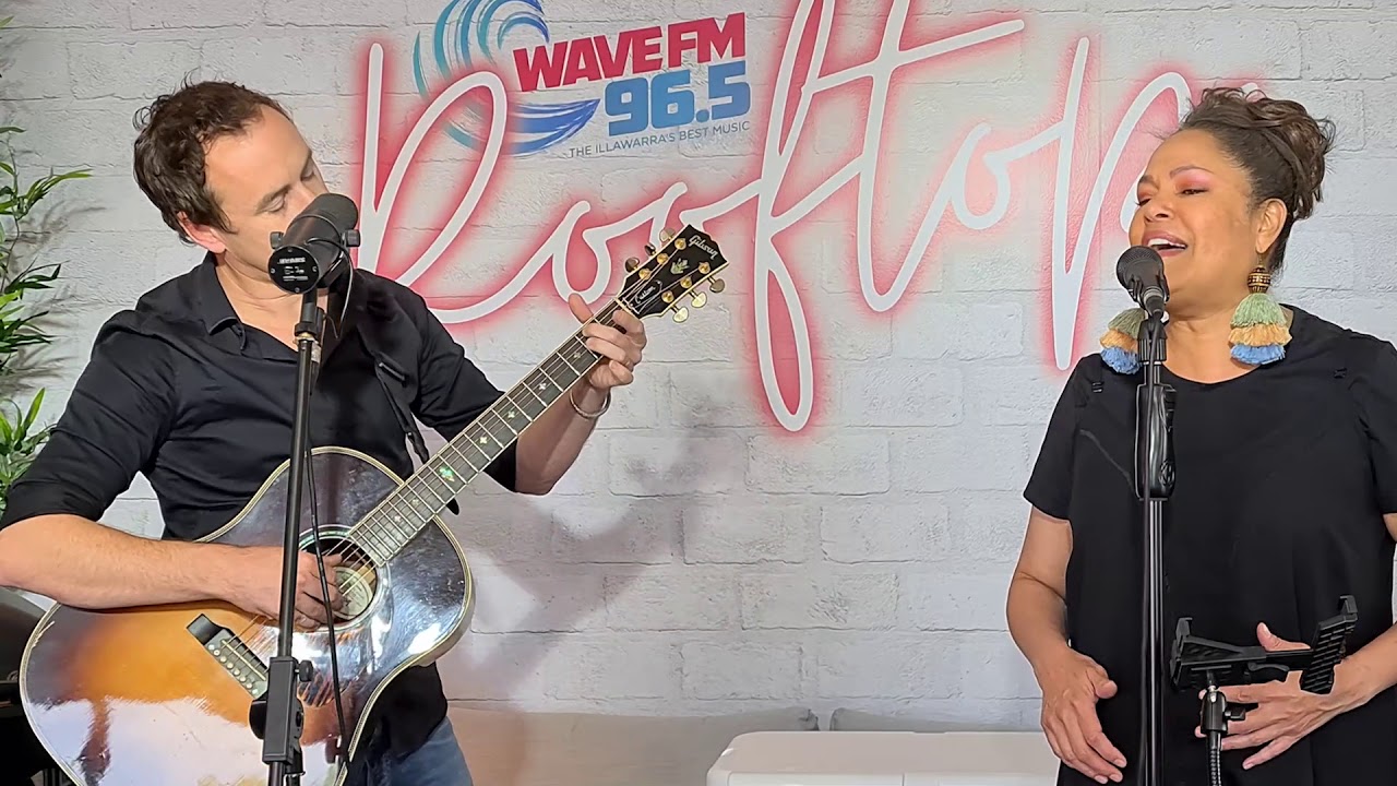 Island Home by Christina Anu & Damien Leith - Wave FM Rooftop Sessions