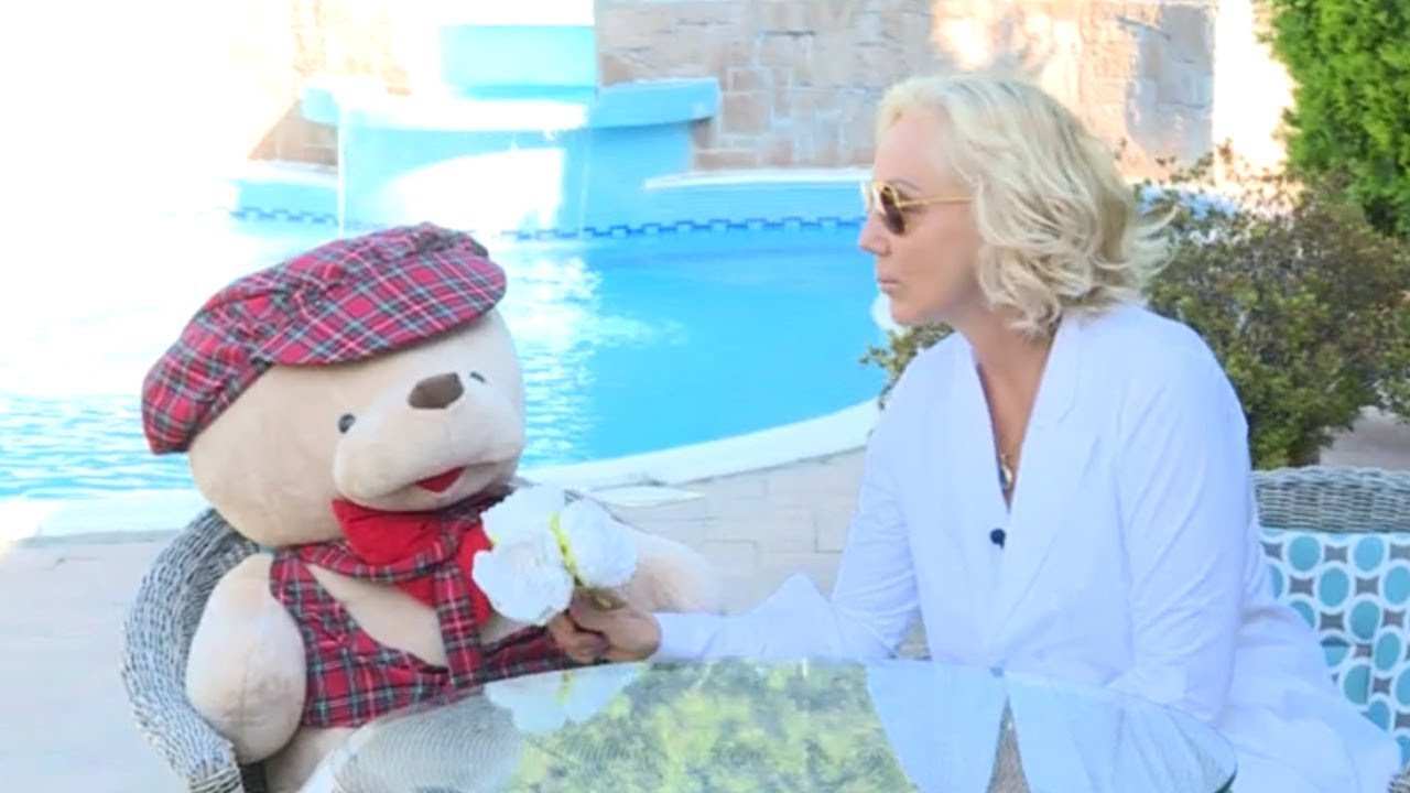 Lepa Brena - Intervju - Grand News - (Grand TV 2019)
