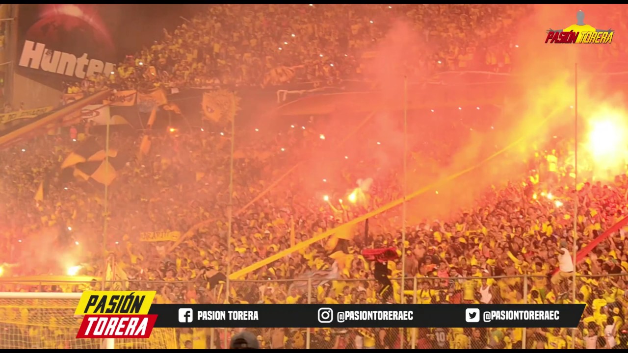 IDOLO COMO TE EXPLICO CUANTO TE AMO YO/ Sur Oscura 2016 vs Emelec - Cl&aacute;sico del astillero