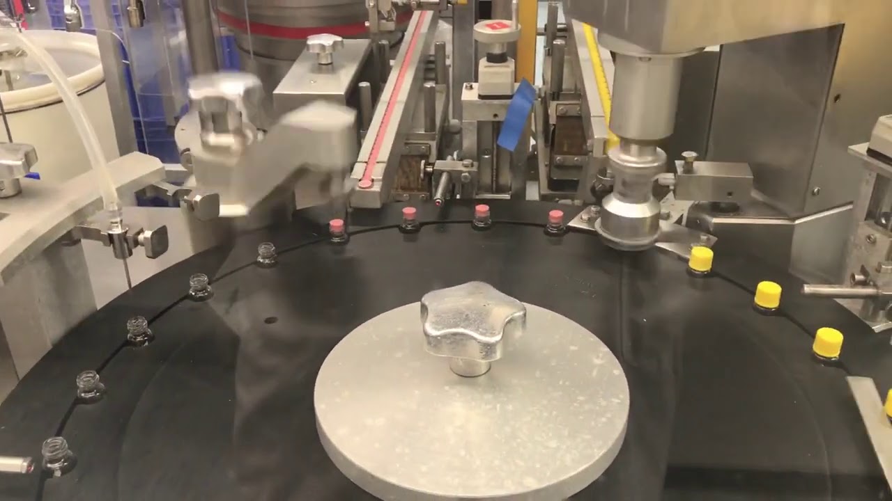 Used Bausch & Stroebel KSF 1025 Filling and Capping monoblock