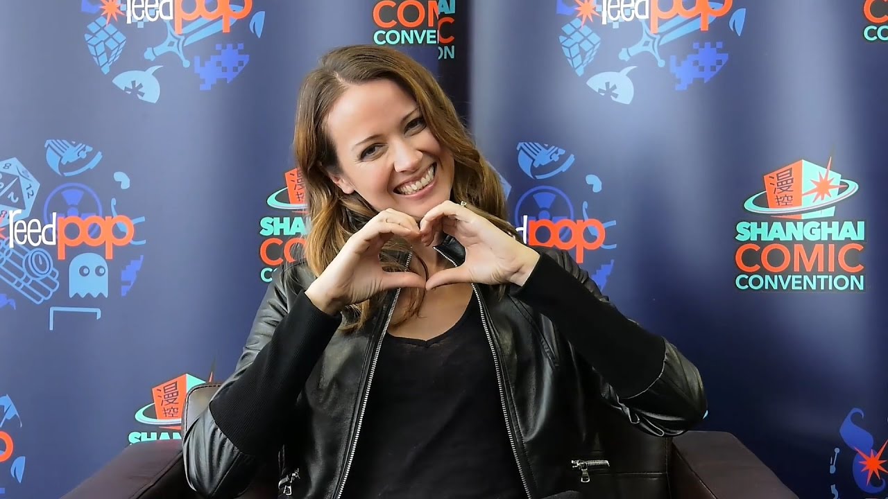 Amy Acker‘s Interview at Shanghai Comic Con (SHCC) 2016  乐视TV专访Amy Acker