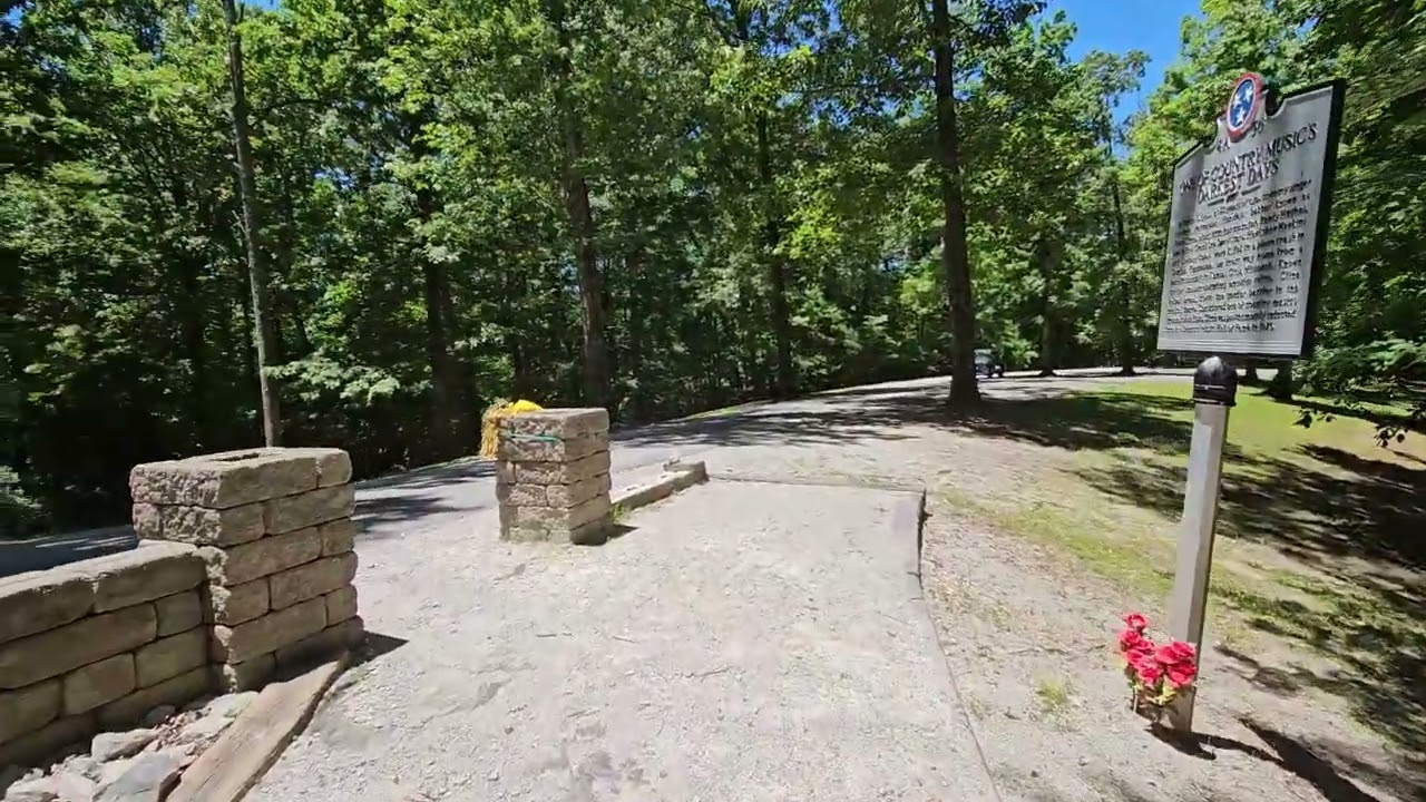 Pt 3/3 - Patsy Cline's Plane Crash Site and Memorial in Camden Tennessee Tuesday 6/11/24