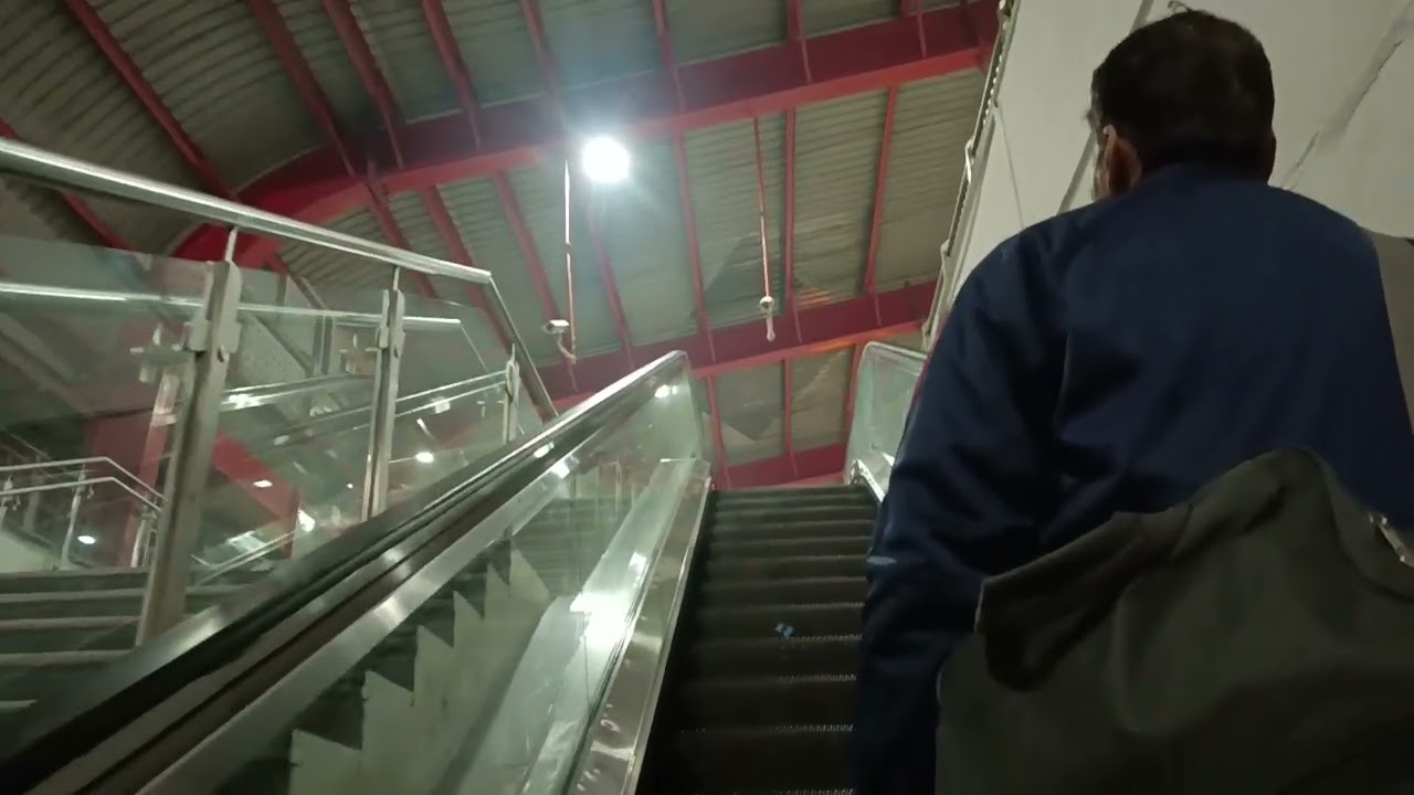 Lucknow metro acelerater video knight journey vlog ।।