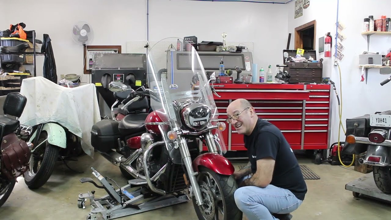 V-Star 1300 Headlight LED replacement