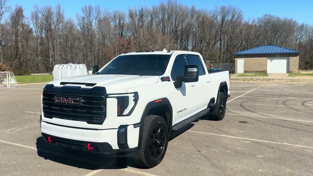 2024 GMC SIERRA AT4  DURAMAX 6.6  TURBO DIESEL 