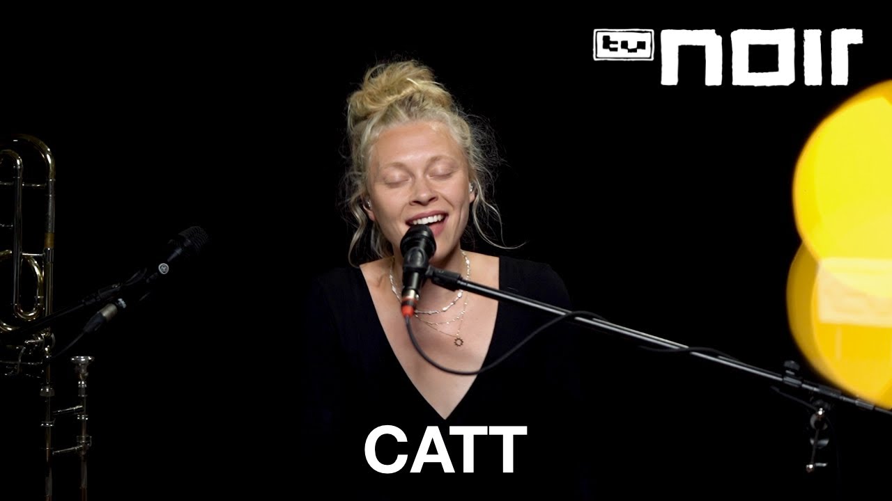 CATT - Surface (live im TV Noir Hauptquartier)