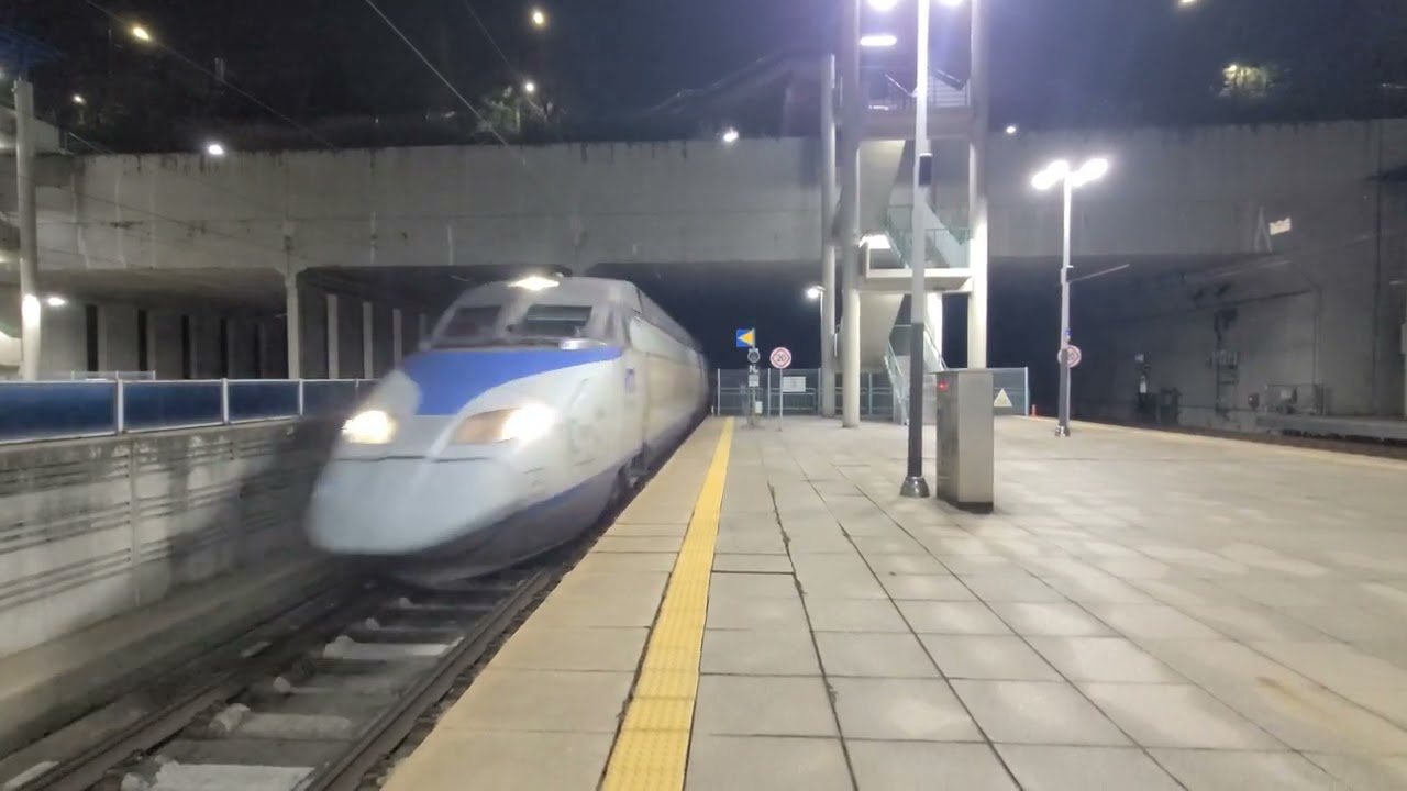 KTX 001호기 서울행 #218 광명역 진입
