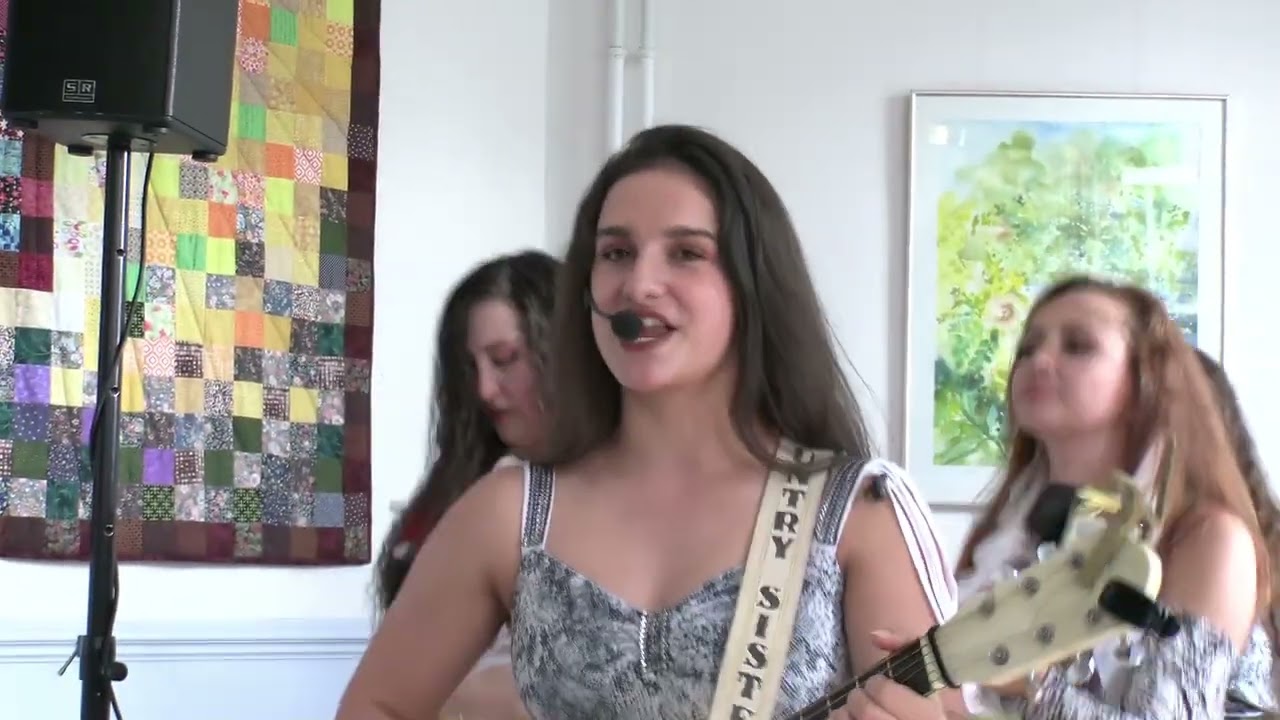 Country Sisters
