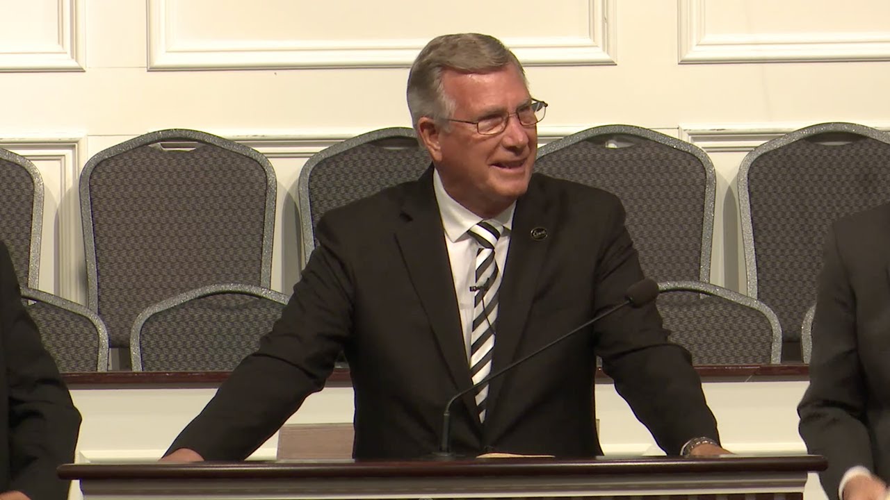 Bro. Dave Smith preaching 