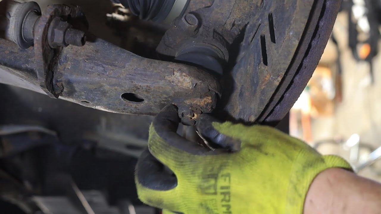 Replacing Lower Control Arms on a Subaru Legacy (WARNING... RUST BELT CAR!) #subaru, #subarulegacy