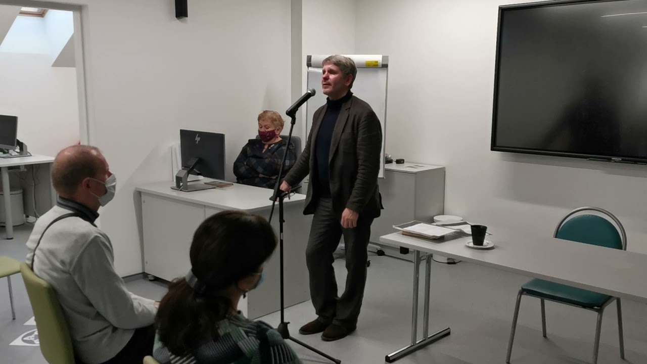 Andrius Bialobžeskis skaito Vytautą Mačernį