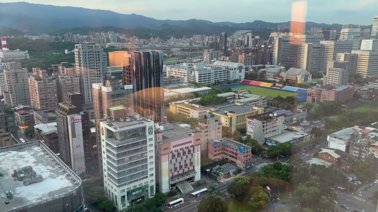 Taiwan Courtyard Taipei Hotel in Nangang Room Tour