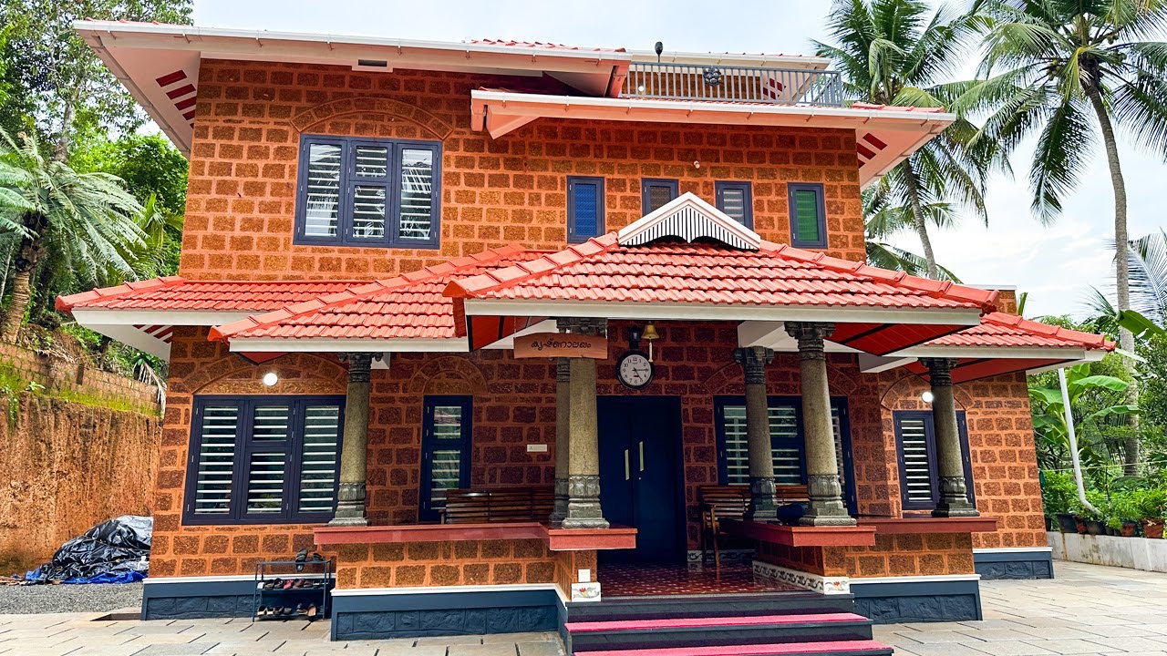 എന്താ ഭംഗി മലയാളത്തനിമയുള്ള വീട്! Best Kerala Home | Traditional House | Home Tour | Home Pictures