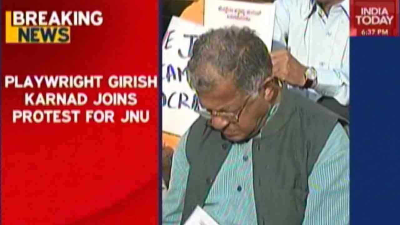 Playwright Girish Karnad Joins Protest For JNU