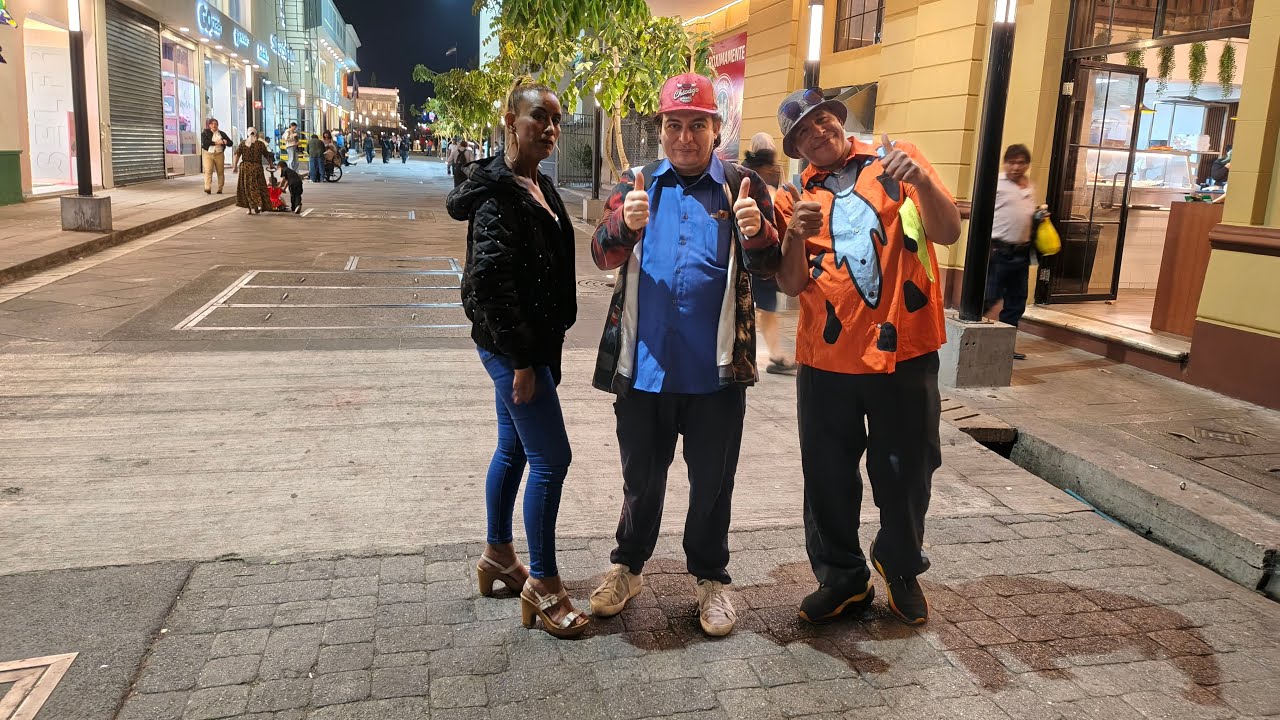 💣💣 gracias adiós todo salió bien en la entrega de las bendiciones gracias lindos suscriptores 🥰🙏🇸🇻