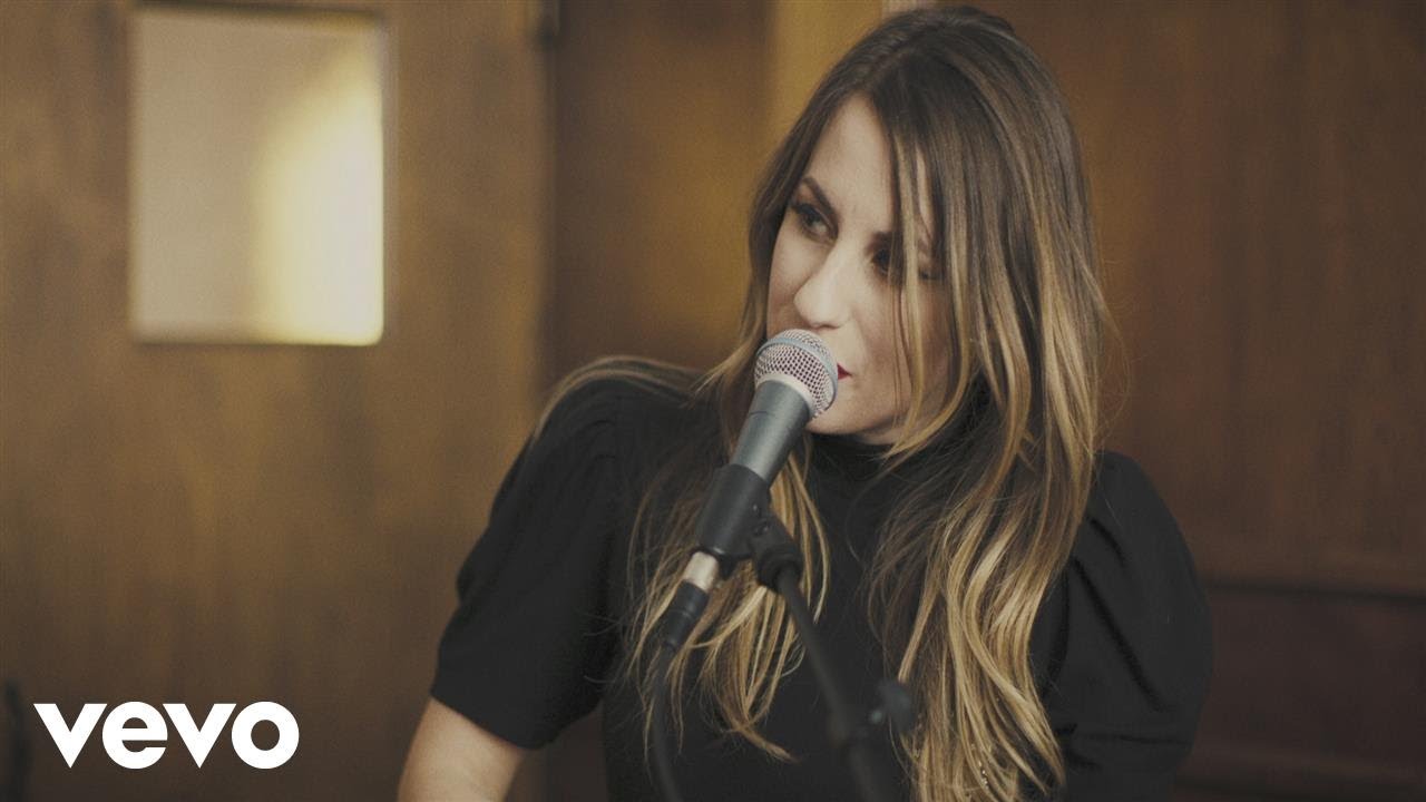 Caitlyn Smith - Starfire (Live in Studio)