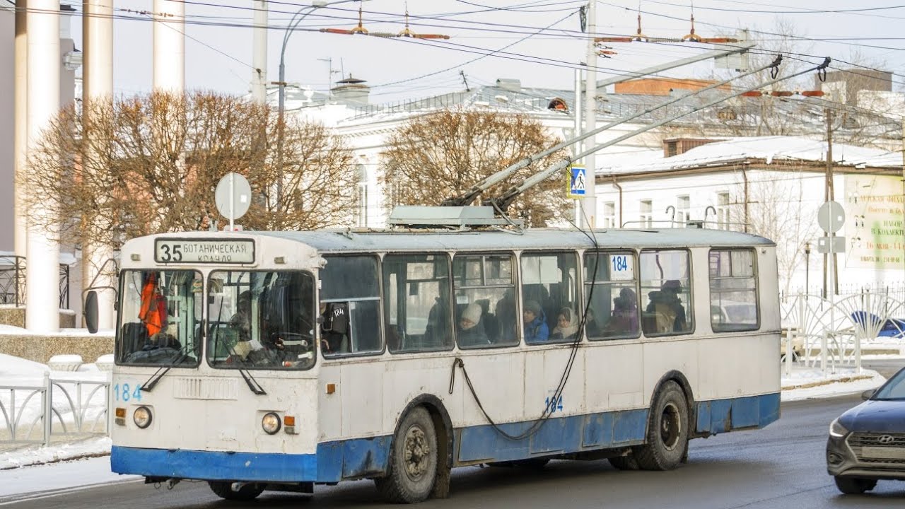Поездка на троллейбусе ЗиУ-682Г[Г00] | номер 184 | маршрут 35 | Екатеринбург 