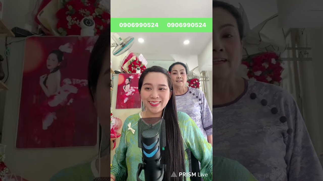Hồng Phượng livestream giao lưu khán giả trưa 19/3/2026