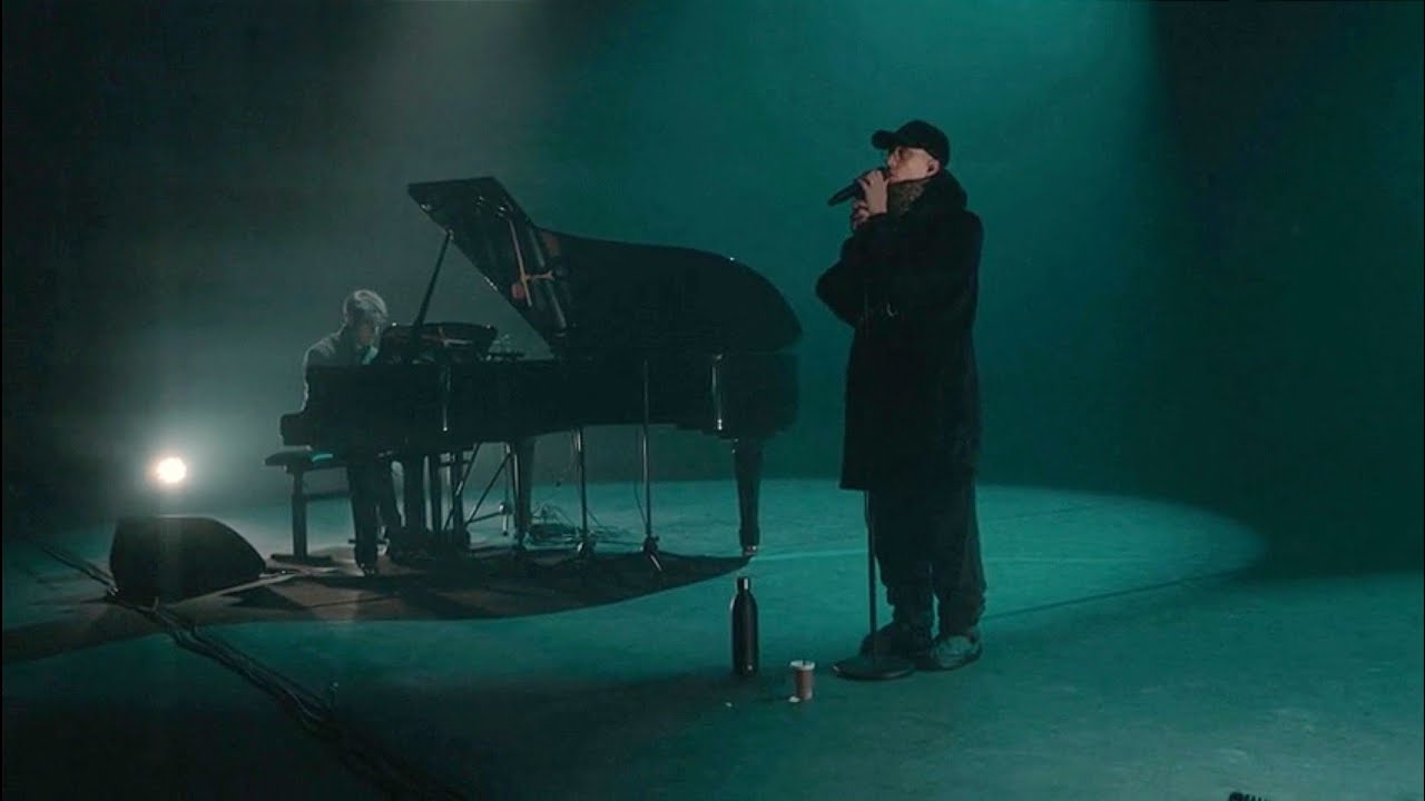 Loic Nottet - BTS / Addictocrate Tour