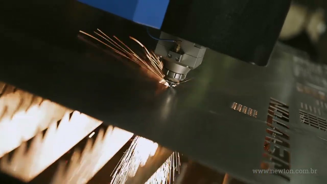 Máquina de Corte a LASER Newton modelo LN 3015 AP