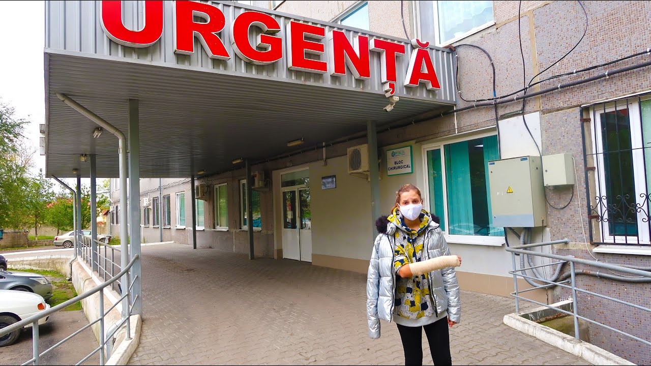 Irochka și-a Rupt Mâina la Scoala