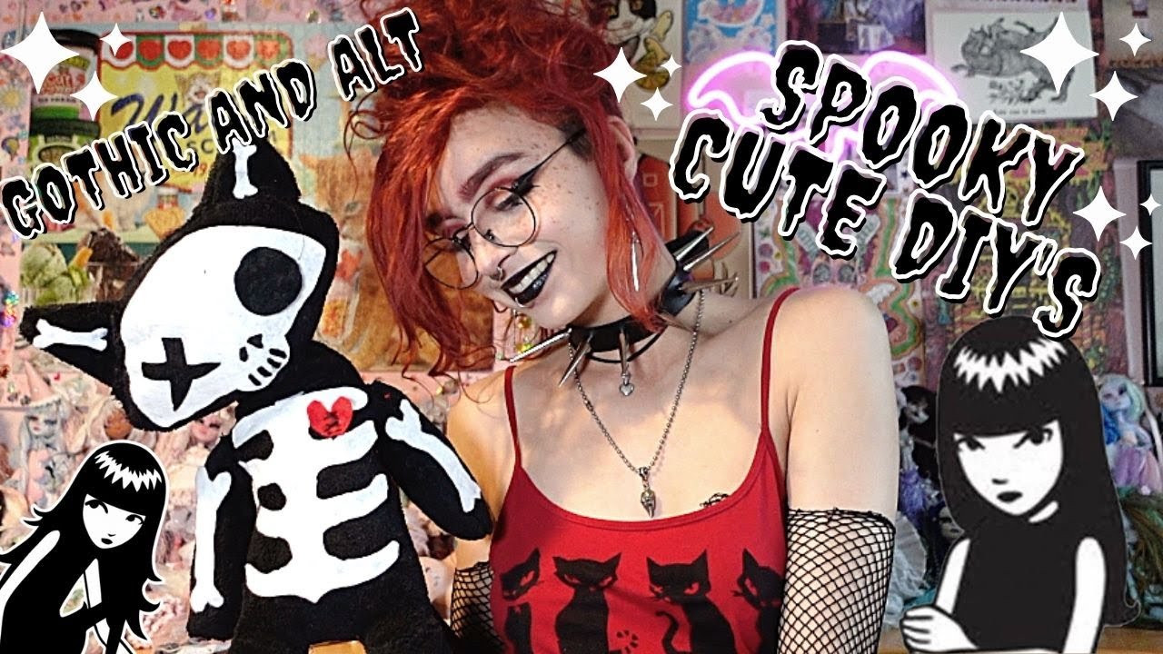 My Latest DIY's (Collars, Capes, Stencils, Plushies, & more!)