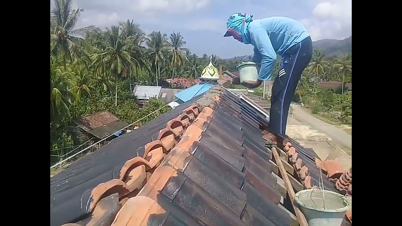cara pasang wuwung genteng/kerpusan yang cepat di jamin anti rembes. #pasangwuwungcepatantirembes#