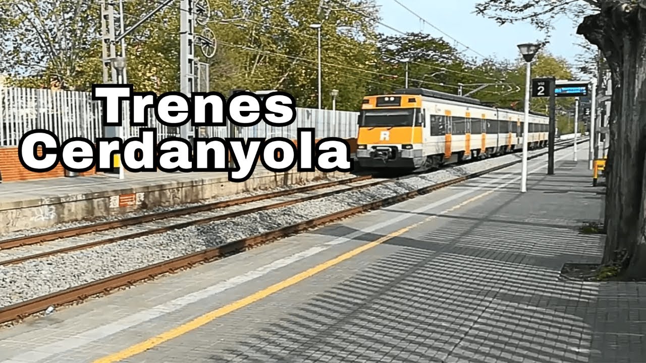 RODALIES RENFE estación CERDANYOLA. Trenes serie 447 y Civia