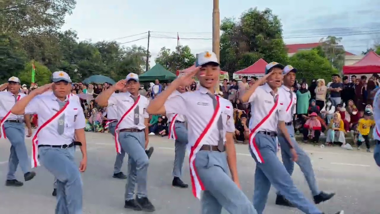 Gerak Jalan SMAN 1 Unaaha
