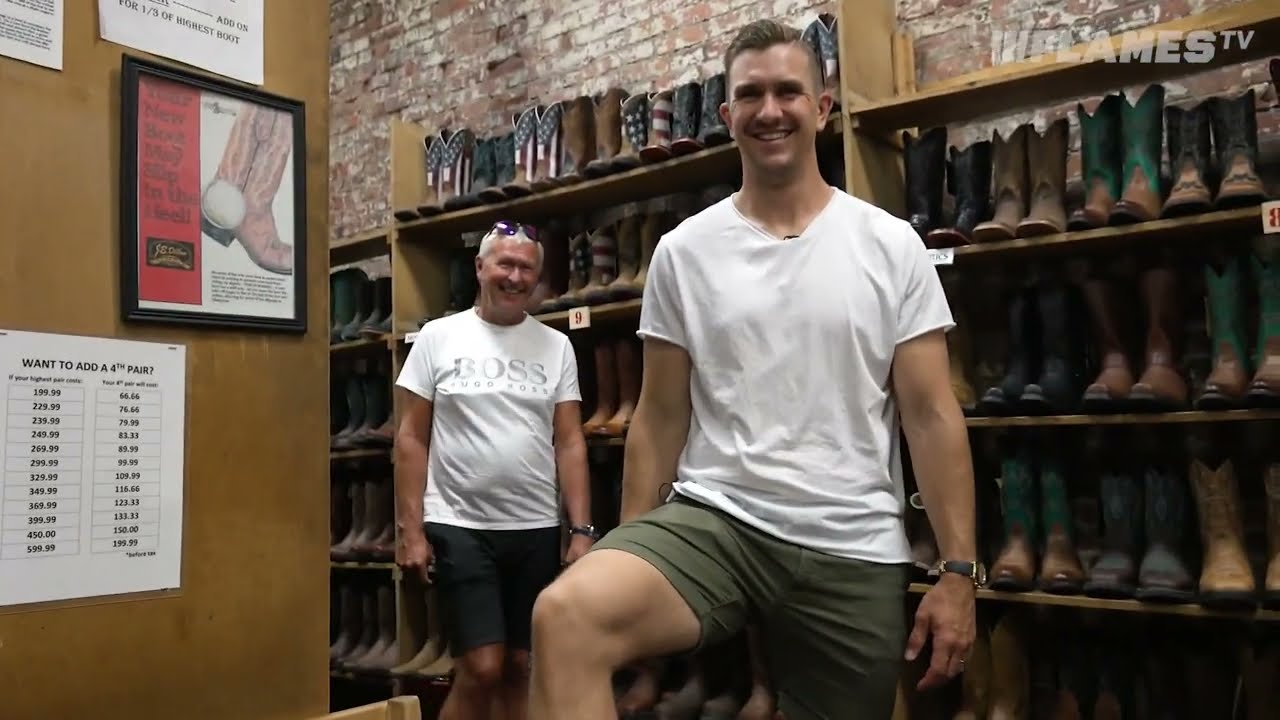 Boot Shopping With The Backlunds