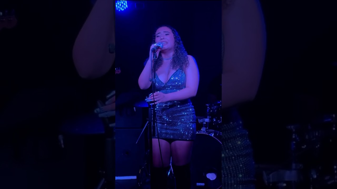 Sienna Spiro- Die On This Hill (Cover by Cianna) Live Performance 