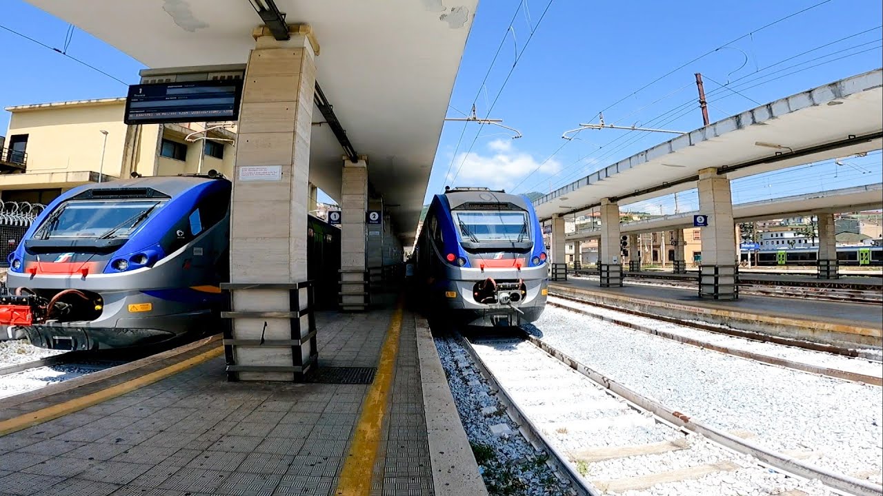 Italy/Salerno🇮🇹 Train Jazz Ride From 