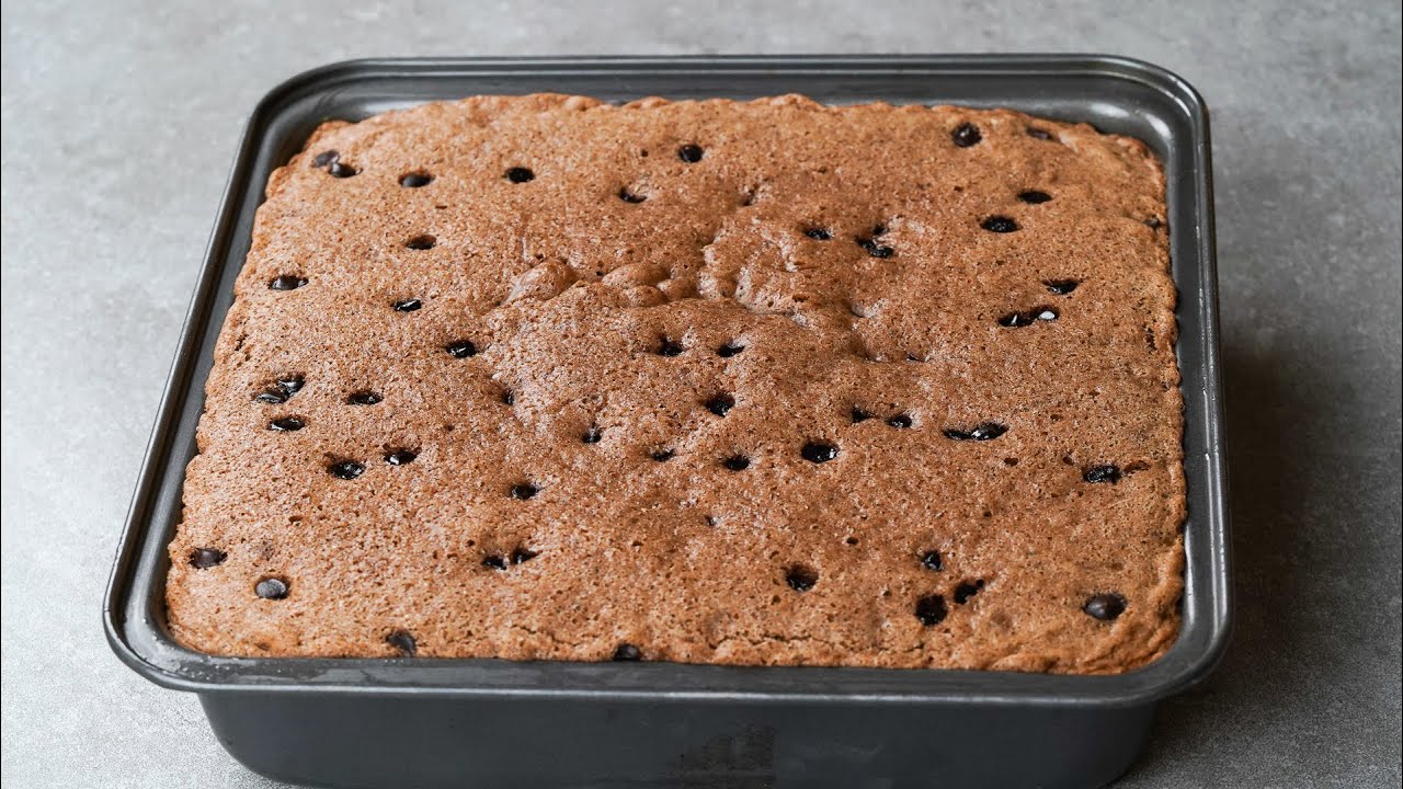 Chocolate Sponge Cake | Chocolate Chips Sponge Cake Recipe | Super Soft Chocolate Cake Recipe