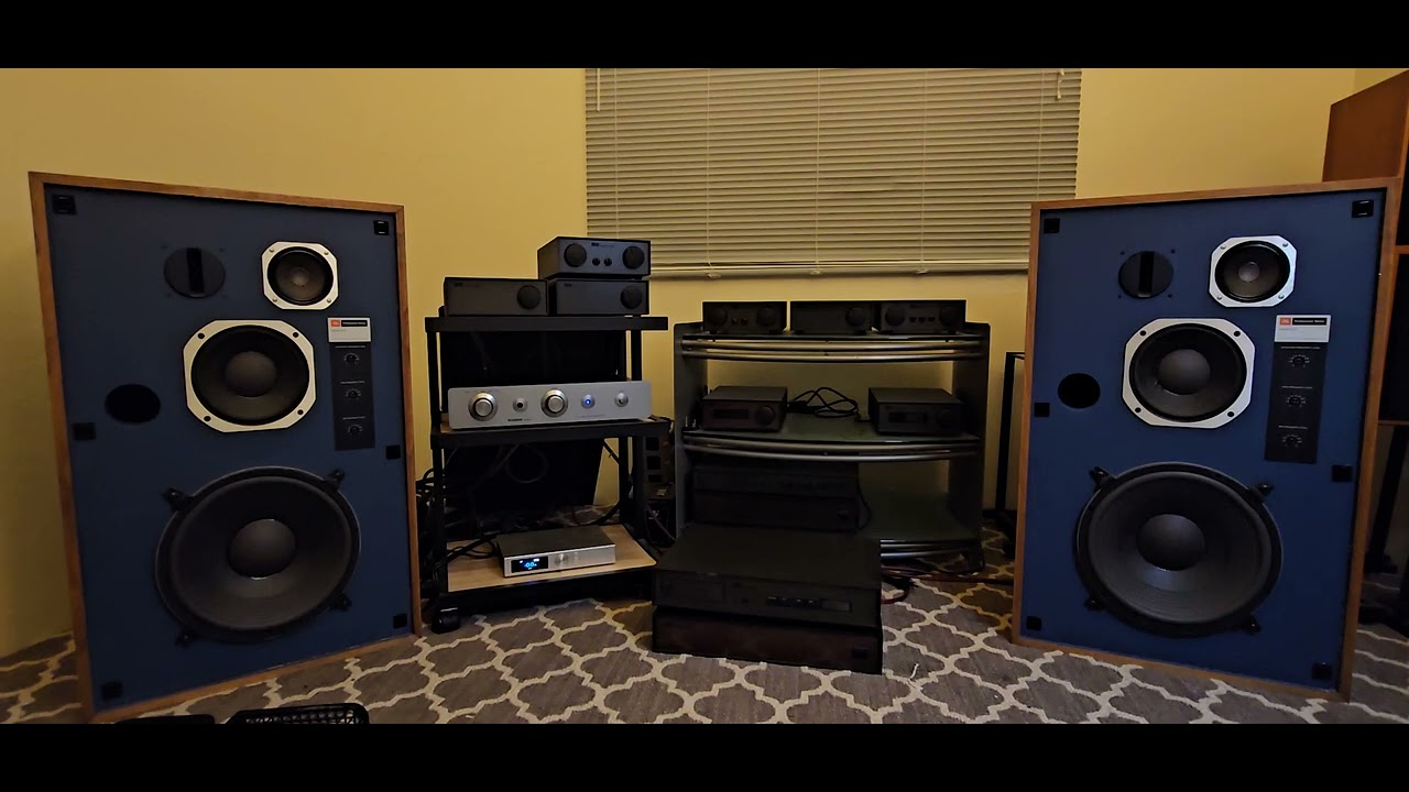Naim Olive 72/140/Hicap  Vs.  Sugden A21 Signature