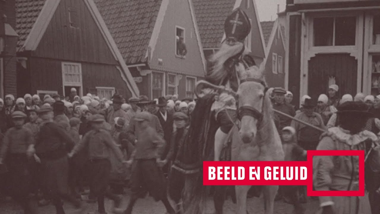 Sinterklaas in Marken en Volendam (1929)
