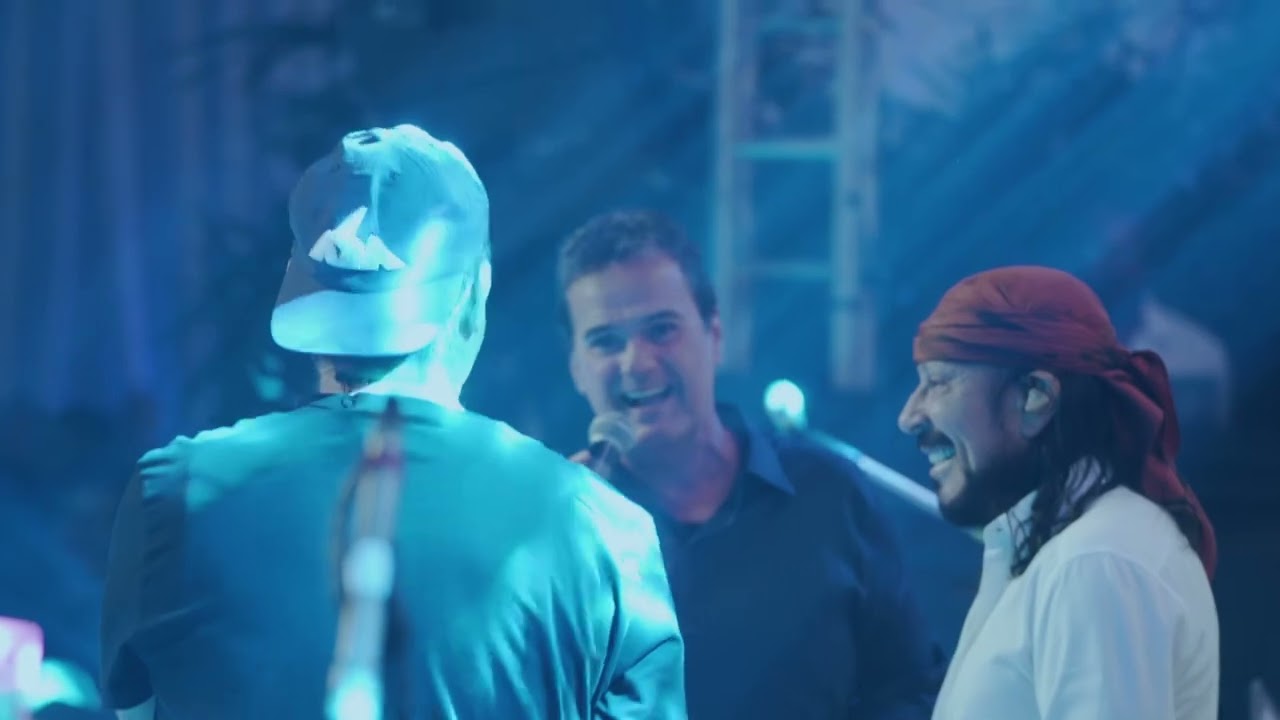 Ricardo Chaves com Bell Marques e Durval Lellys no show Sem Limites - agosto 2023