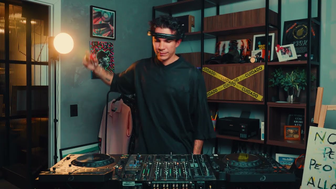 KVSH @ OFFICE SESSIONS VOL1