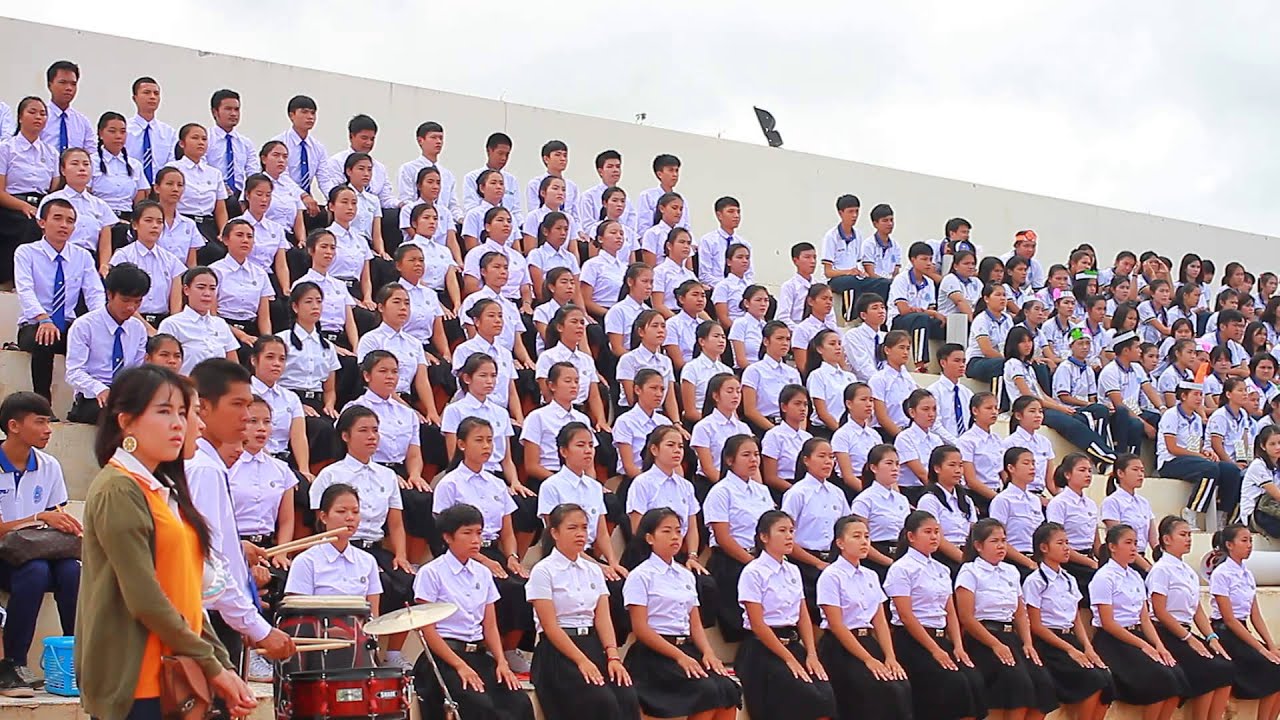 วิทยาลัยการศึกษา ชนะอับดับที่ ๑ แข่งสแตนเชียร์ กีฬาเฟรชชี่ 2014