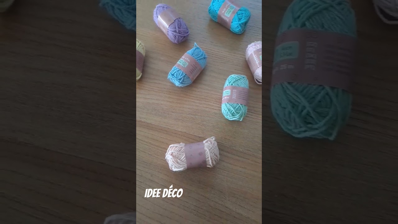 Id&eacute;e d&eacute;co avec de petites pelotes ... #crochet #decoration #pelote
