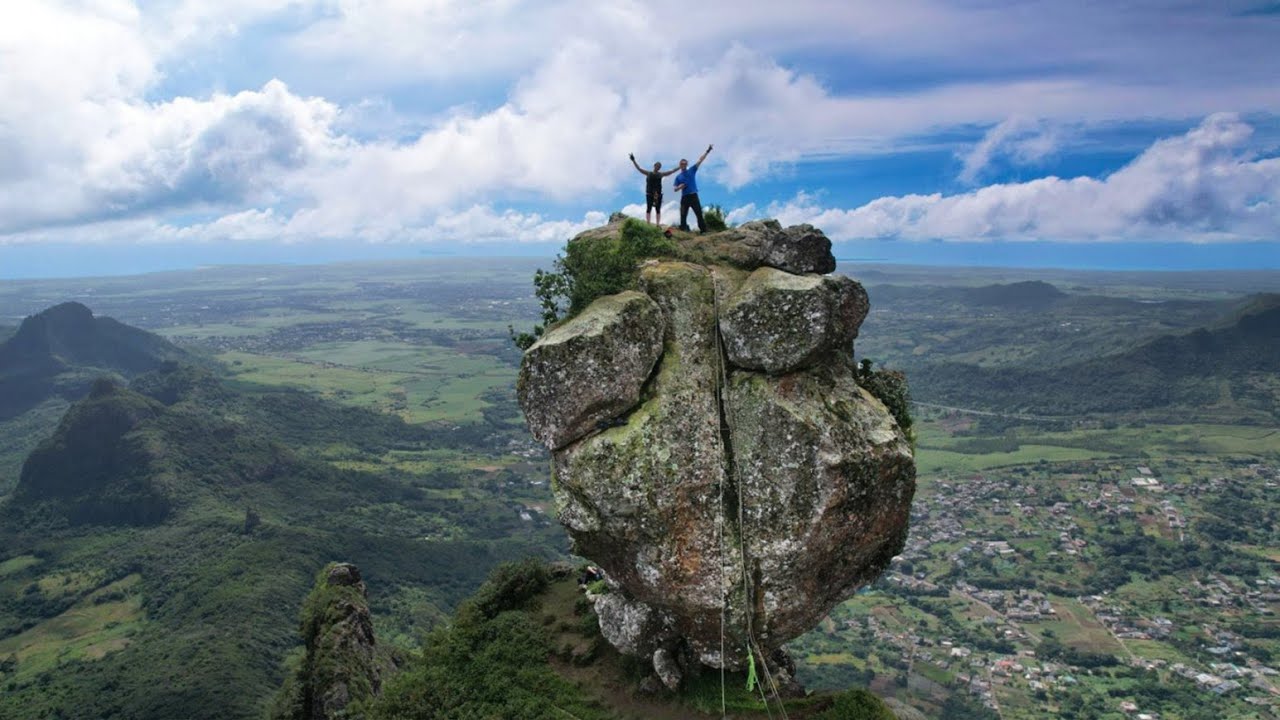 [2024/05] Mauritius - Pieter Both Mountain Climbing by our own