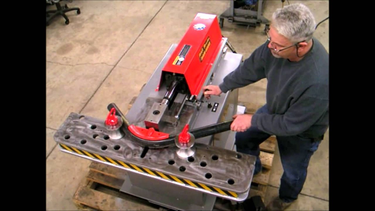 Horizontal Hydraulic Ram Bender