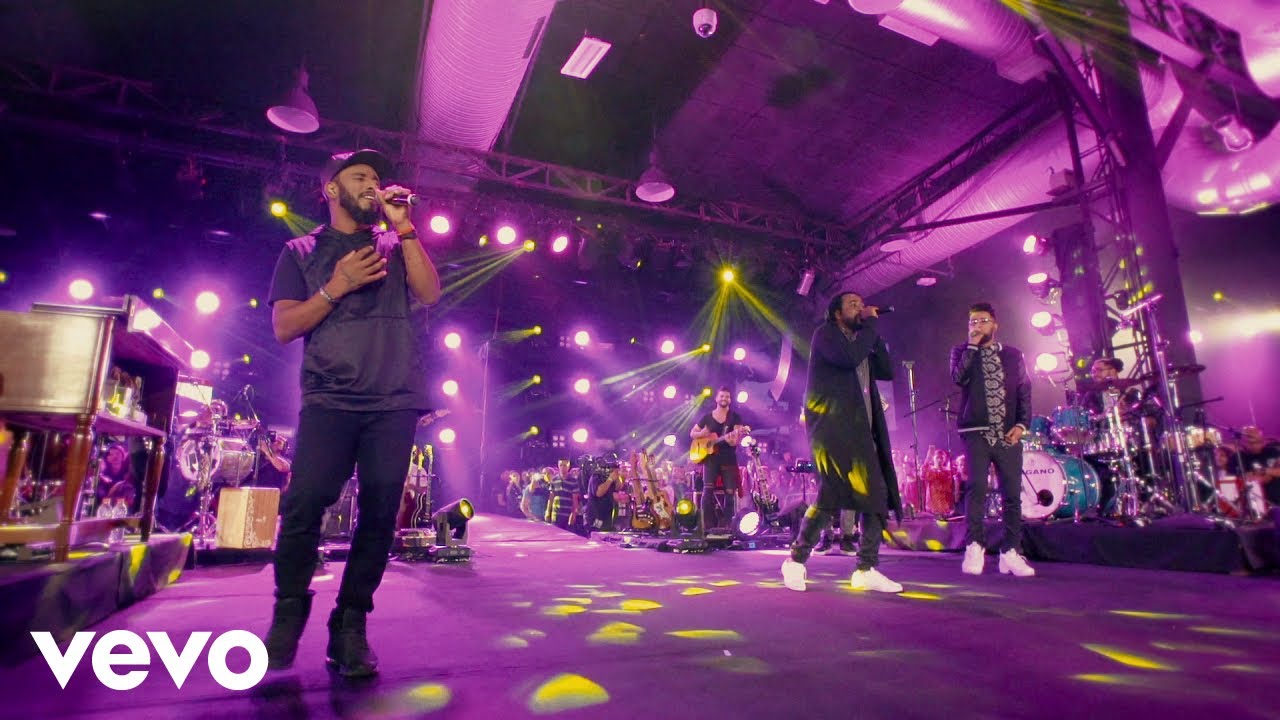 Preto No Branco - Sensacional (Ao Vivo Em S&atilde;o Paulo / 2018) ft. Elyas Vianna, Minduca