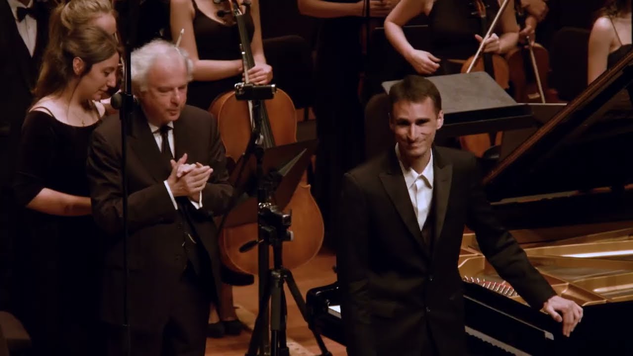 Tomás Alegre and András Schiff - W. A. Mozart: Piano Concerto No. 17 in G major, KV. 453