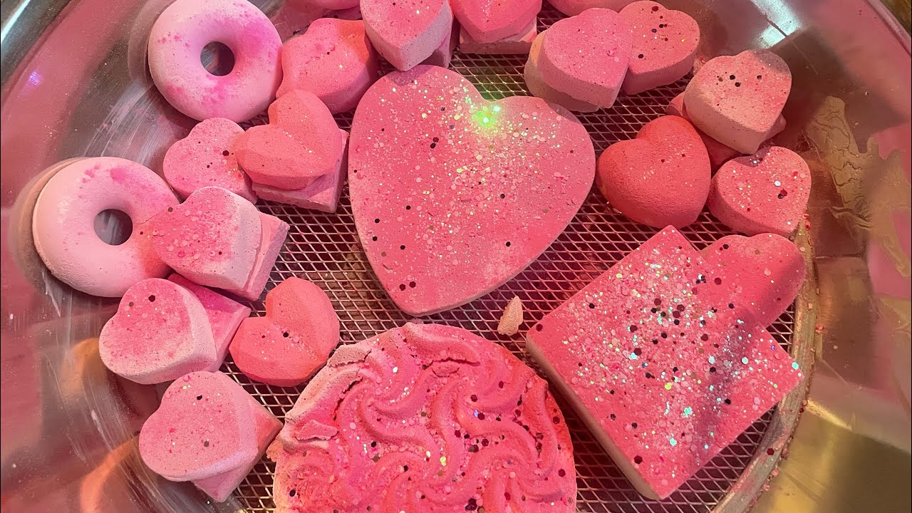 Pink Birthday crush for @asmrbarb_ and @Ezchalk_asmr 