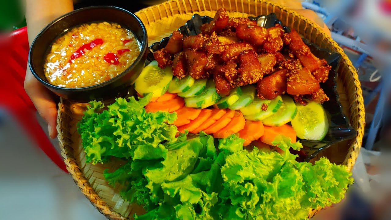 Crispy fried pork belly recipe - Crunchy fried pork belly with Sesame - How to fry pork belly easy