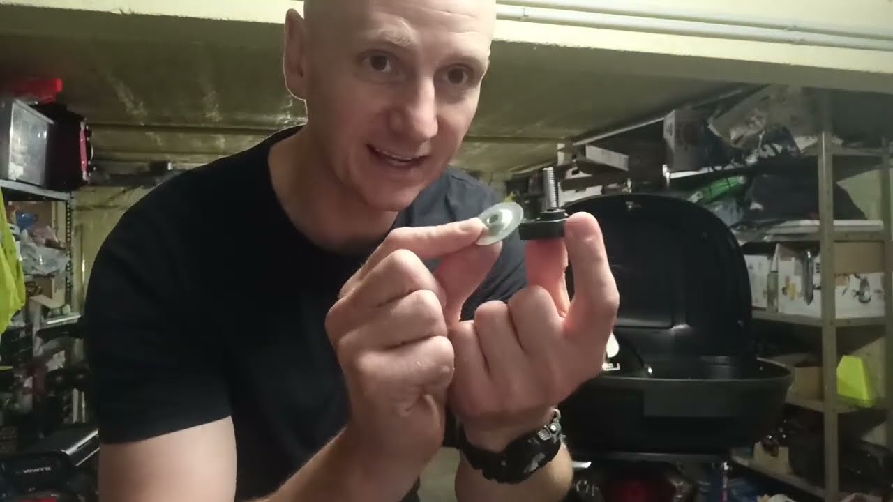 Review: VidaXL motorbike top case 72 litre