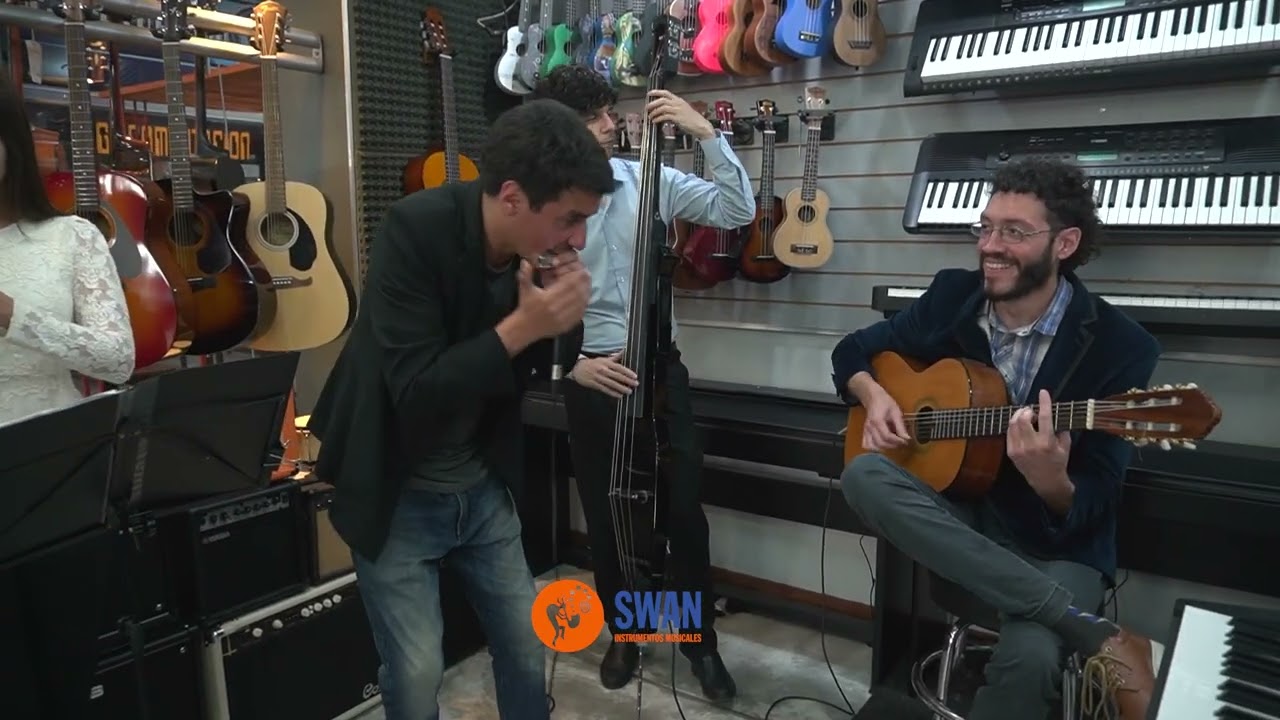 Swan Sessions · El Club de Mora - Sweet Sue, Just You