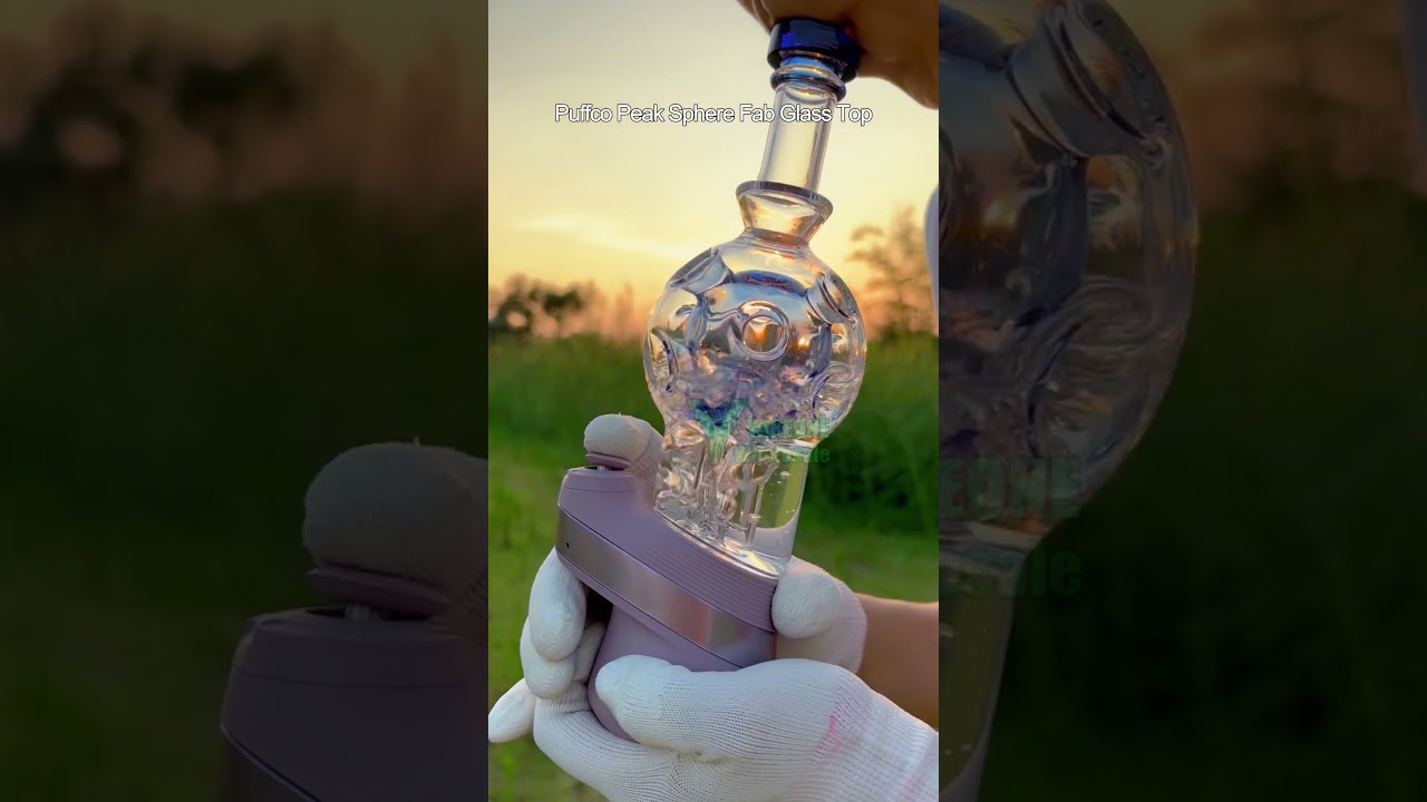 our leak-tested Puffco sphere fab top locks flavor and vapor with enhanced filtration & diffusion💎